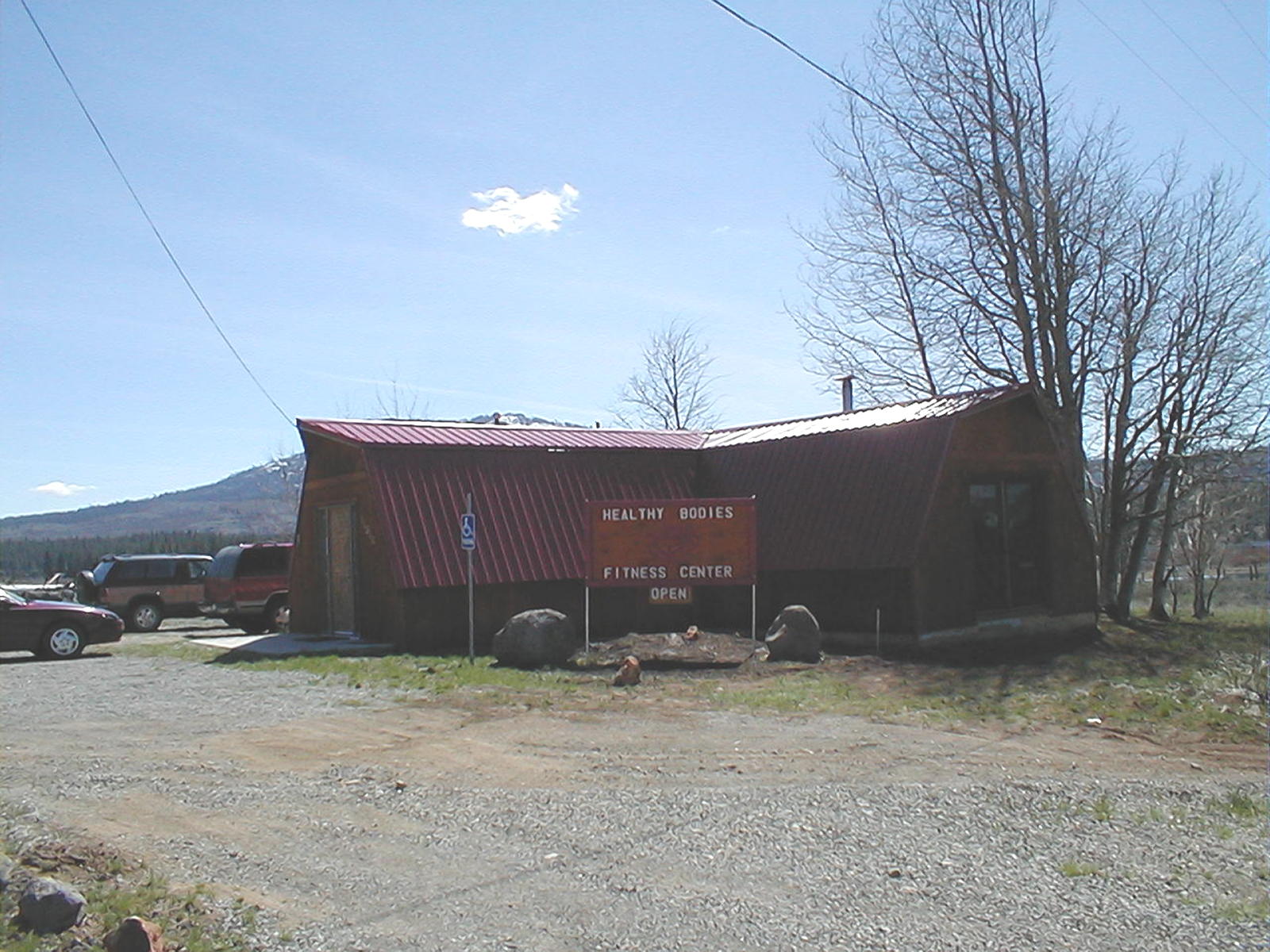 frontsign2.jpg